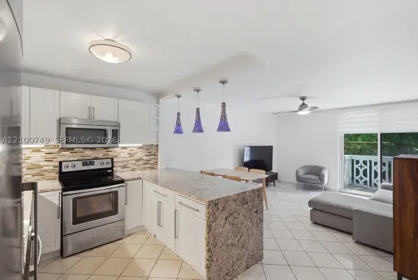 1020 Meridian #208, Miami Beach, FL 33139