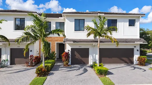10907 SW 233rd, Homestead, FL 33032