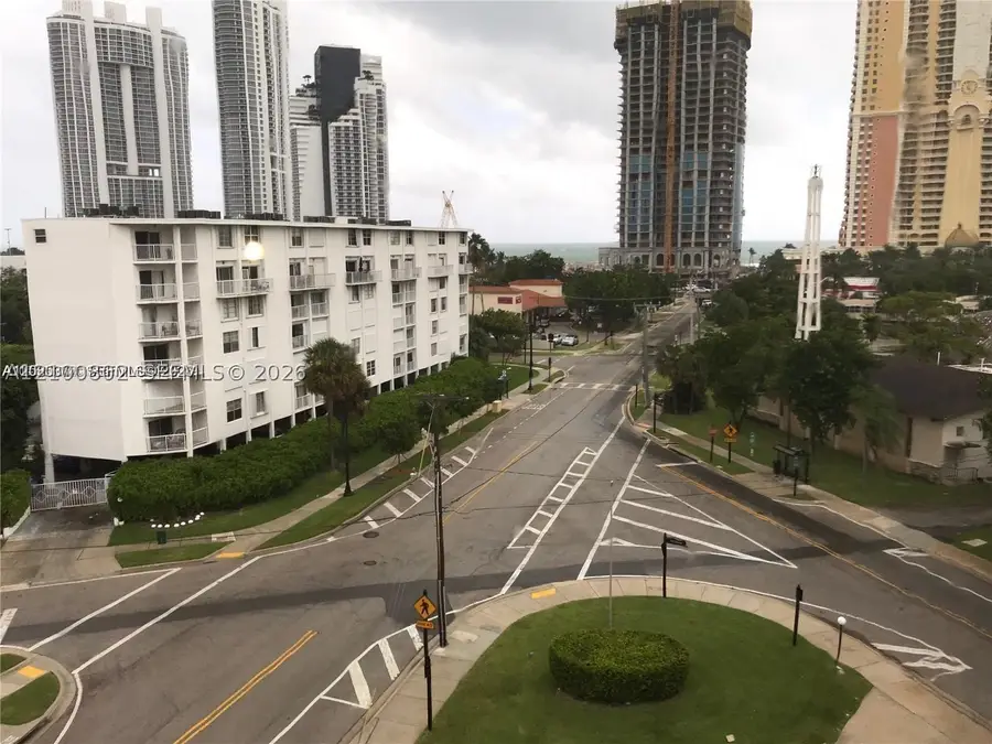 200 178th #702, Sunny Isles Beach, FL 33160 - #2