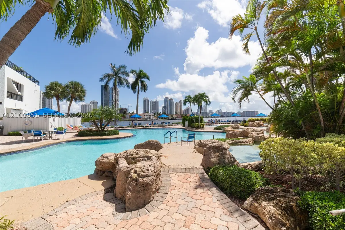 19195 NE 36th #802, Aventura, FL 33180 - #1