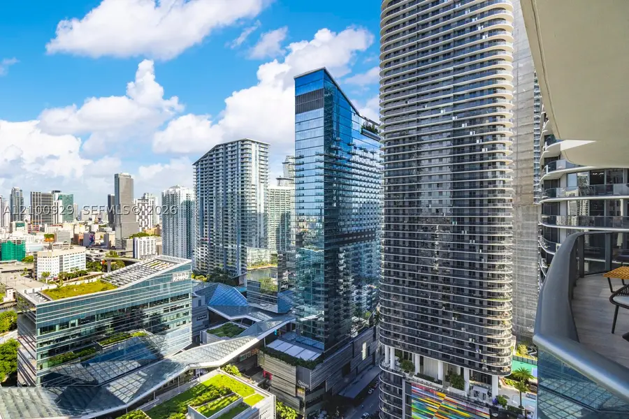 55 SW 9th #3010, Miami, FL 33130 - #3