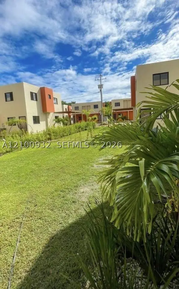 1 Macao, Grant, FL  - #3