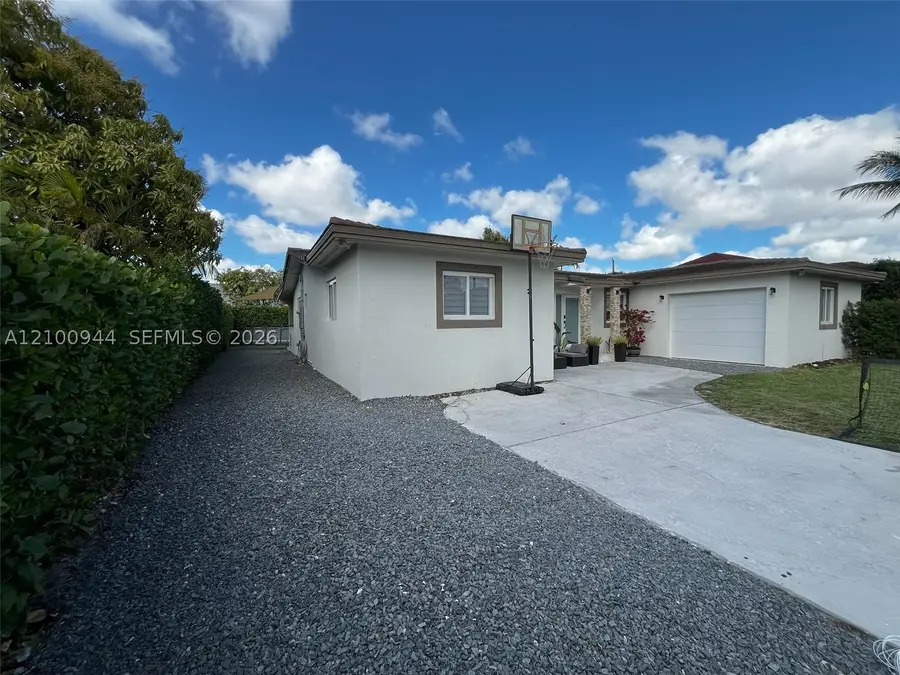 9975 NW 27th, Doral, FL 33172 - #3