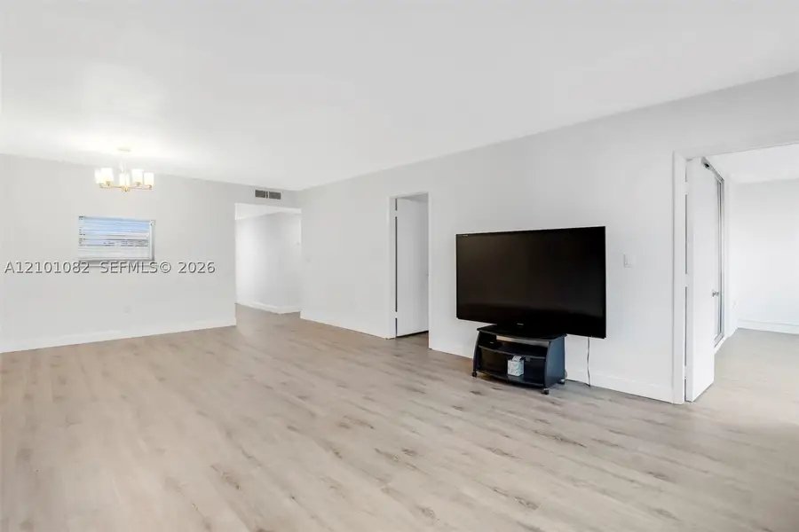 6770 Royal Palm #211L, Margate, FL 33063 - #3
