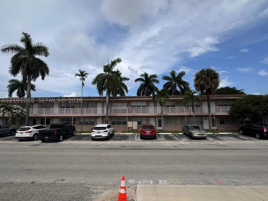 230 SW 11th #14, Hallandale, FL 33009 - #2