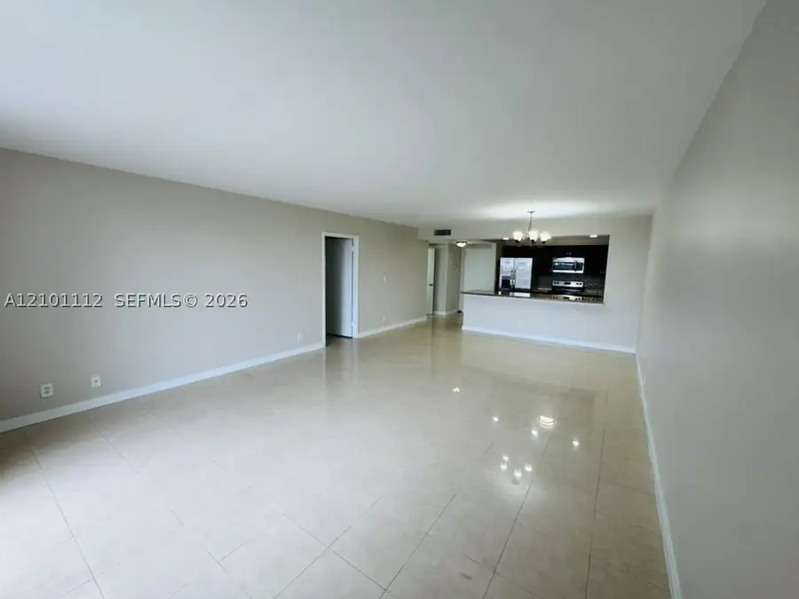 2500 Parkview #307, Hallandale, FL 33009 - #2