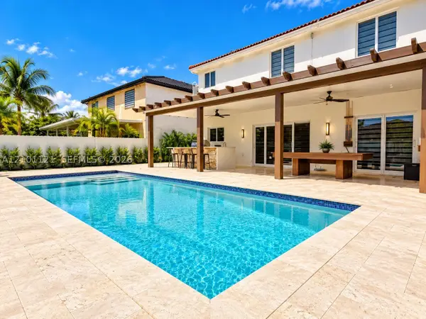 7874 NW 194th, Hialeah, FL 33015