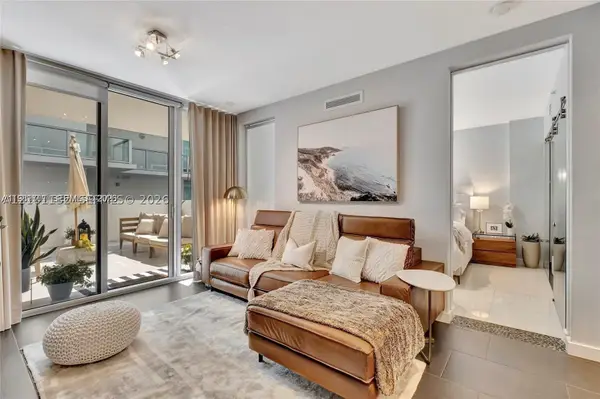 720 NE 62nd #307, Miami, FL 33138