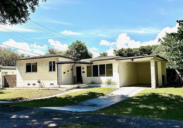 12520 NE 1st, North Miami, FL 33161