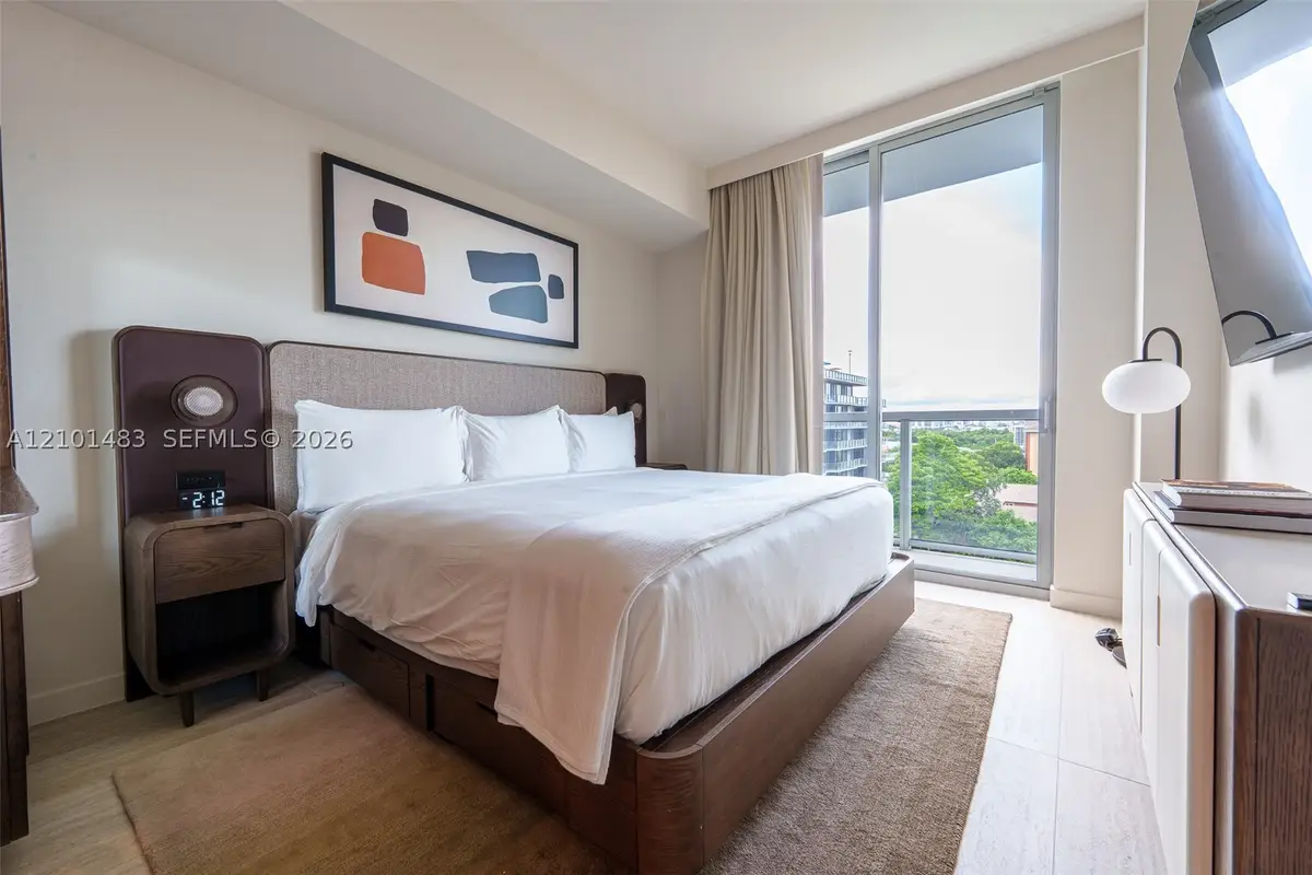 1611 SW 2nd #613, Miami, FL 33129 - #1