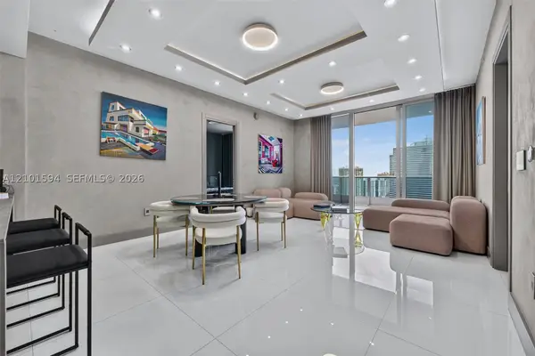 200 Biscayne Boulevard #5010, Miami, FL 33131