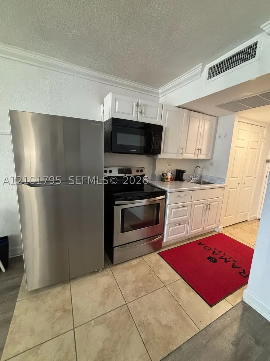 19201 Collins #747, Sunny Isles Beach, FL 33160 - #2
