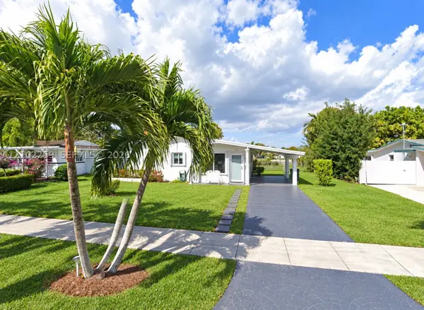 9865 SW 80th, Miami, FL 33173