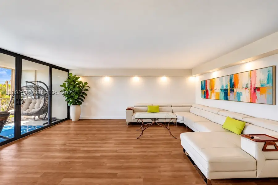 1901 N Ocean #3B, Fort Lauderdale, FL 33305 - #3
