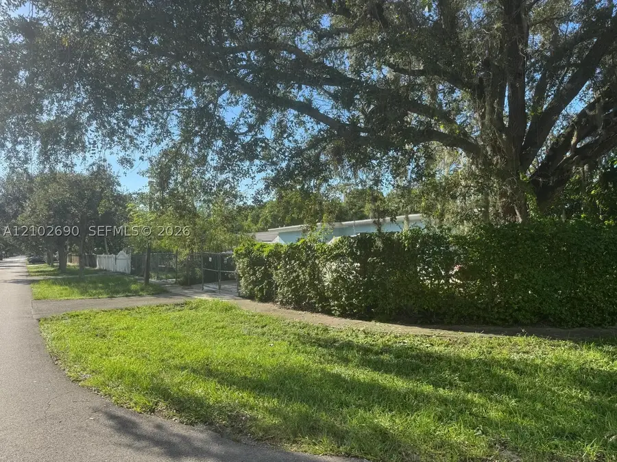 12600 NW 13th, North Miami, FL 33167 - #2