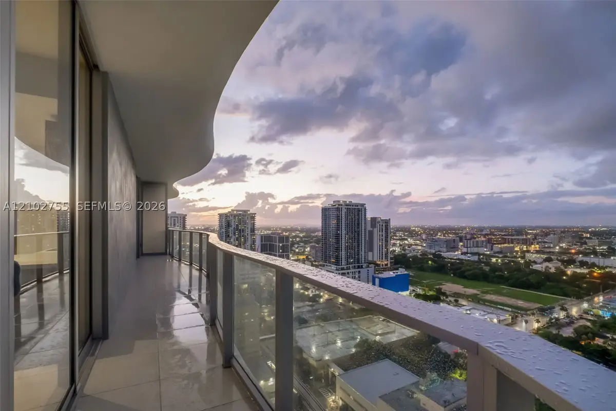 1400 Biscayne #2906, Miami, FL 33132 - #1