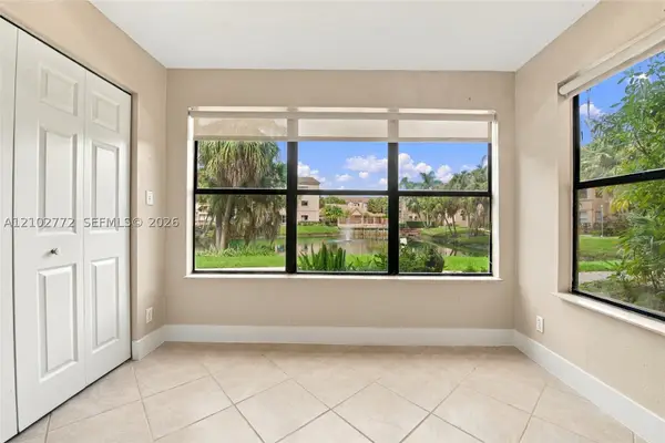 2946 S University #7102, Davie, FL 33328