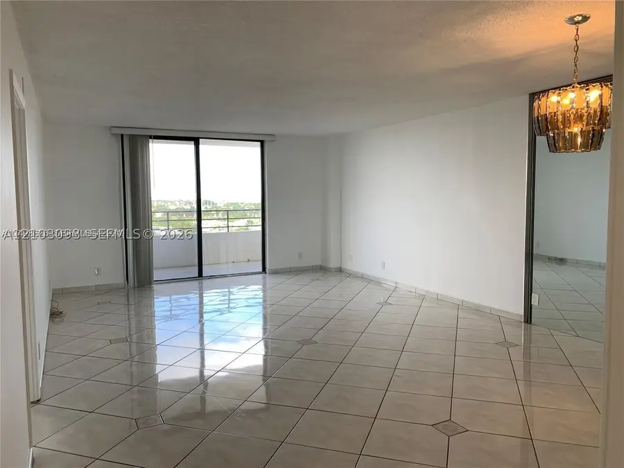 2500 Parkview #1208, Hallandale, FL 33009 - #3
