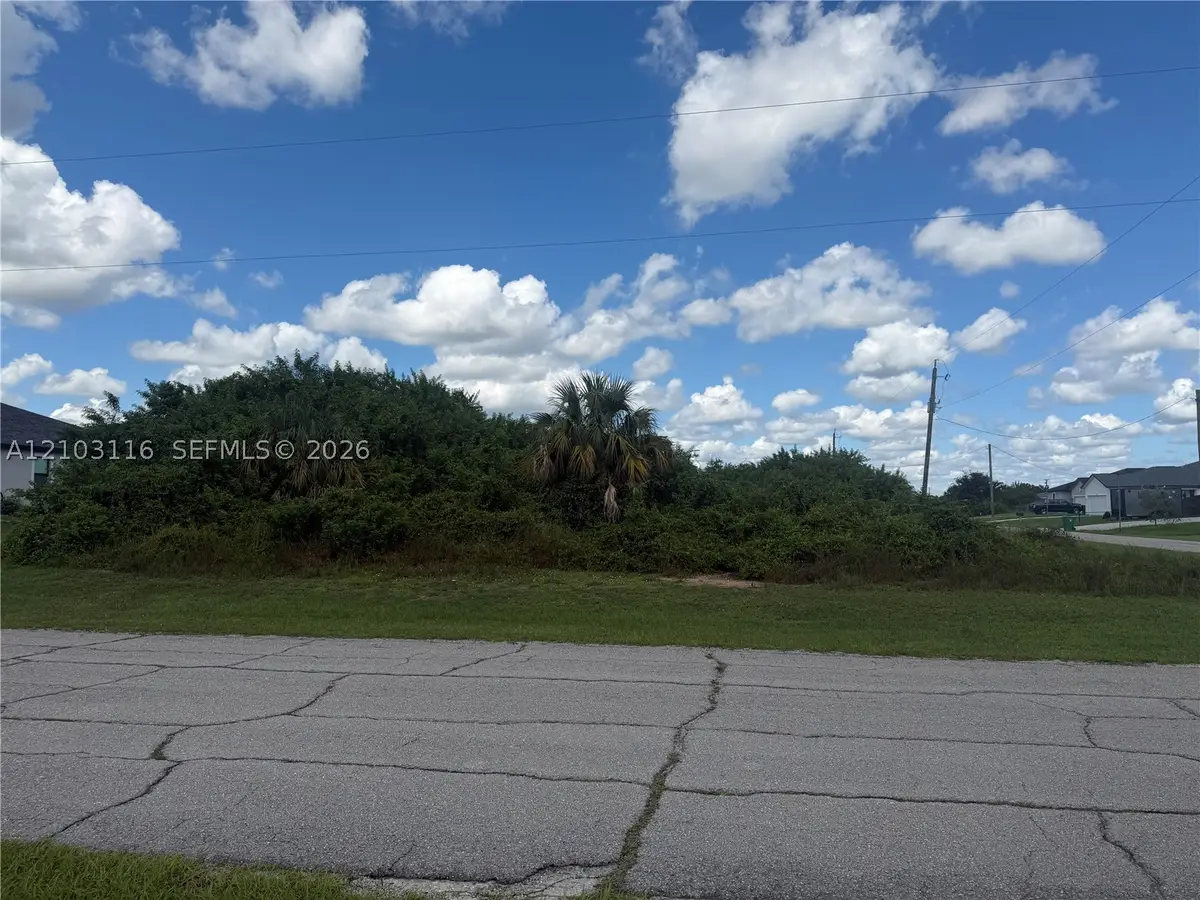 9006 Maywood, Labelle, FL 33935 - #1