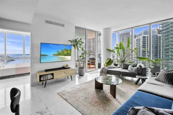 851 NE 1st #3211, Miami, FL 33132