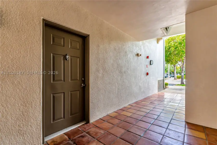 6841 SW 44th #111, Miami, FL 33155 - #3