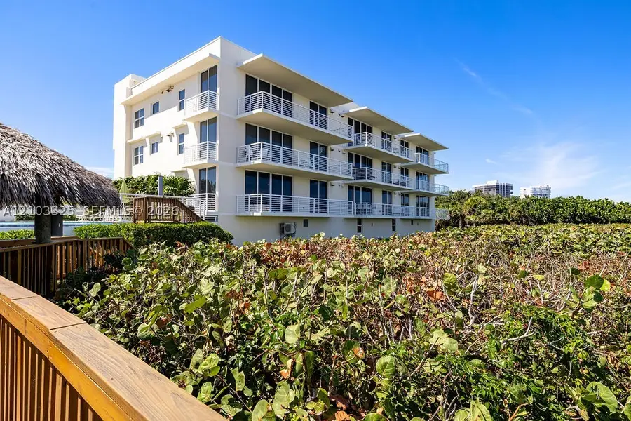 4802 N.highway A1a #2G, Hutchinson Island, FL 34949 - #2