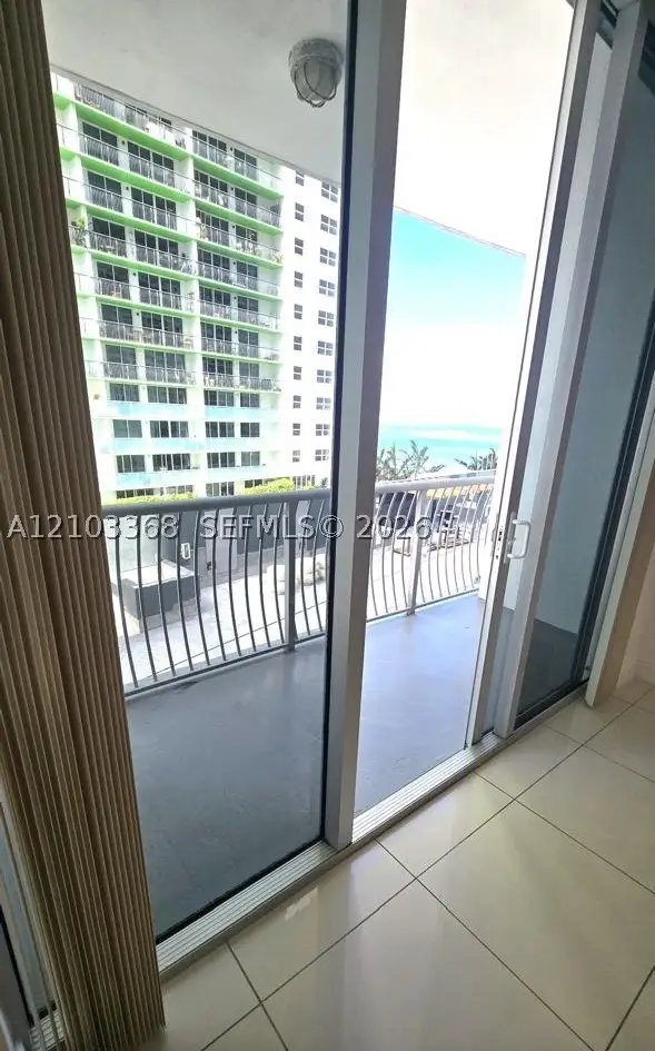1750 N Bayshore #1209, Miami, FL 33132 - #2