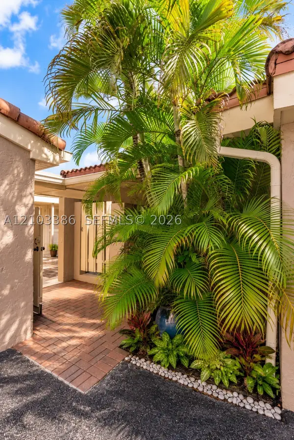 103 Tweedbrook #101, Hollywood, FL 33021