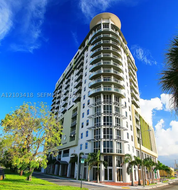 1 Glen Royal #1004, Miami, FL 33125