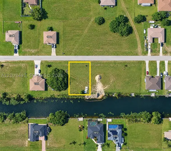 1407 Ne 8th, Cape Coral, FL 33909
