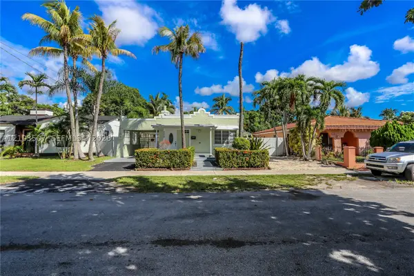 3085 NW 3rd, Miami, FL 33125
