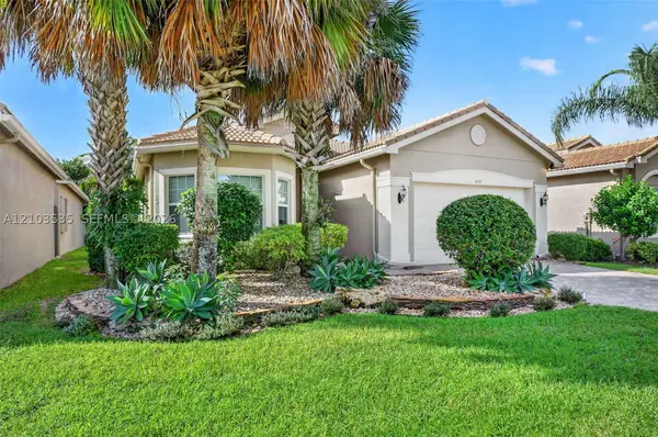 8192 N Pikes Peak, Boynton Beach, FL 33473