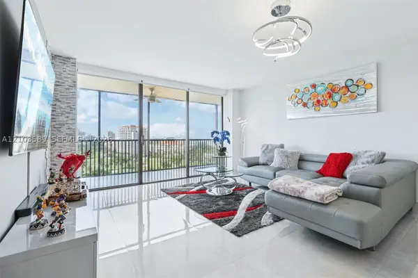 20379 W Country Club #1436, Aventura, FL 33180