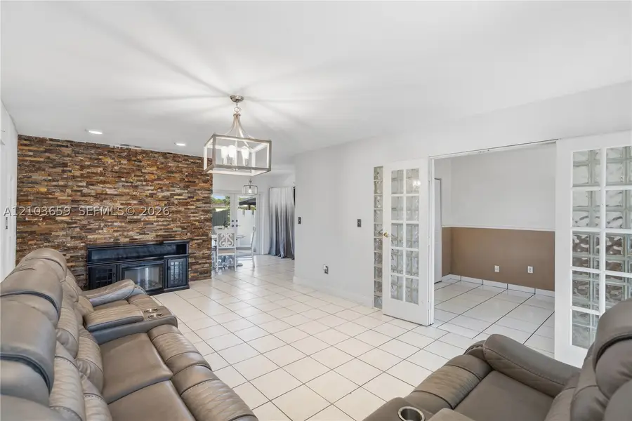 4511 SW 129th, Miami, FL 33175 - #2