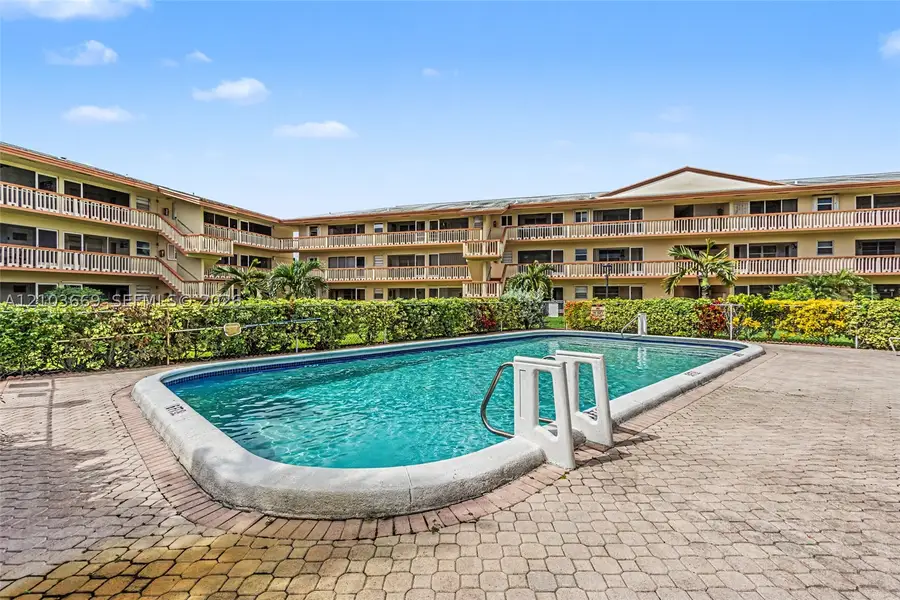 5300 Washington #H137, Hollywood, FL 33021 - #3