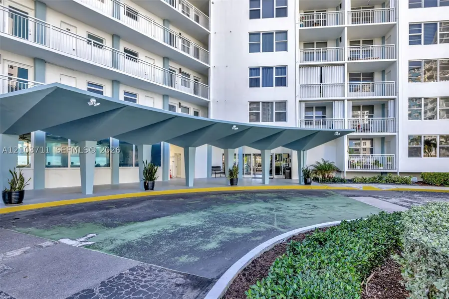 201 N Ocean #904, Pompano Beach, FL 33062 - #2