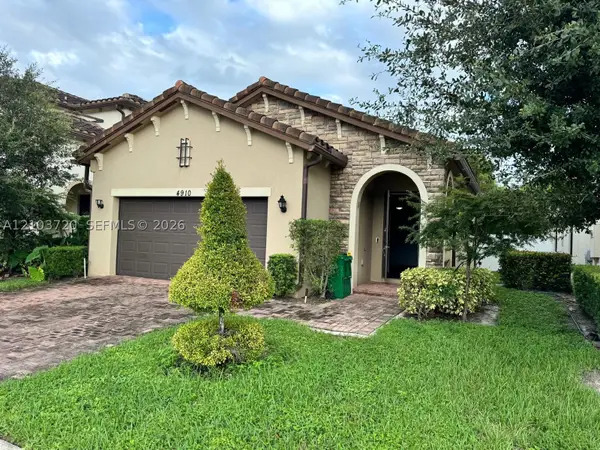 4910 NW 48th, Tamarac, FL 33319