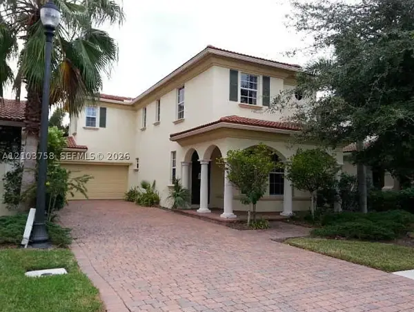 735 Duchess, Palm Beach Gardens, FL 33410