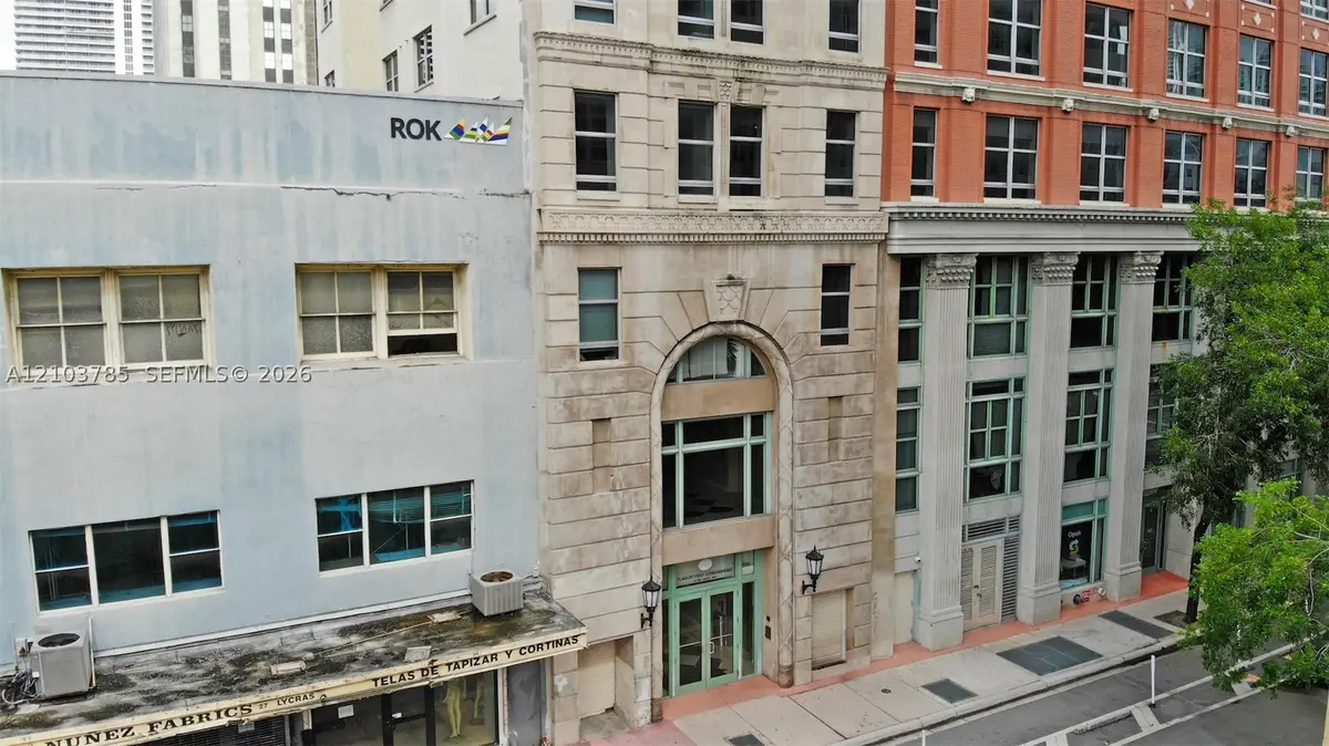 111 E Flagler #902, Miami, FL 33131 - #1