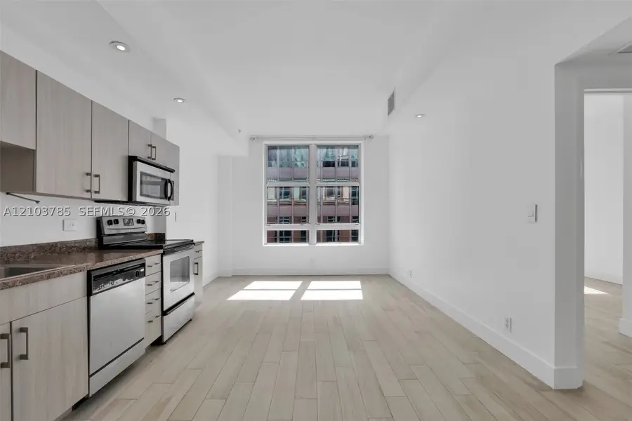 111 E Flagler #902, Miami, FL 33131 - #3