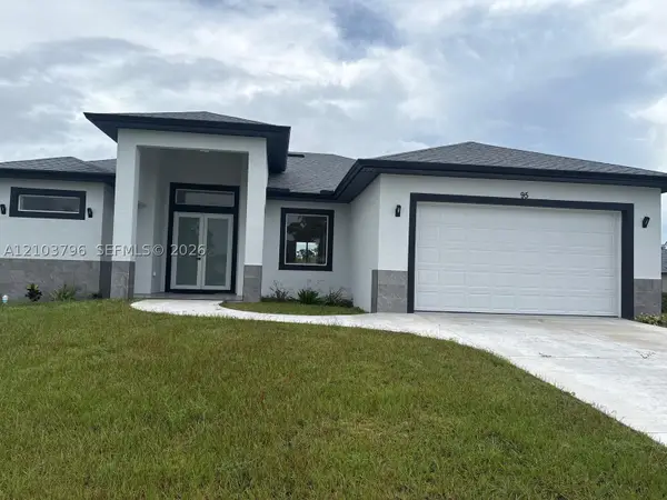 97 Brig Cir E, Placida, FL 33946