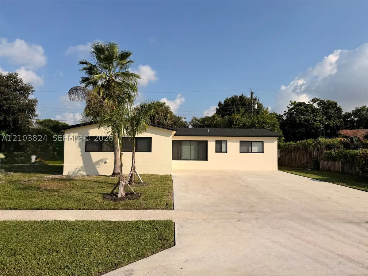 6211 NW 16th, Sunrise, FL 33313 - #1