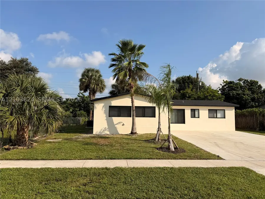 6211 NW 16th, Sunrise, FL 33313 - #2