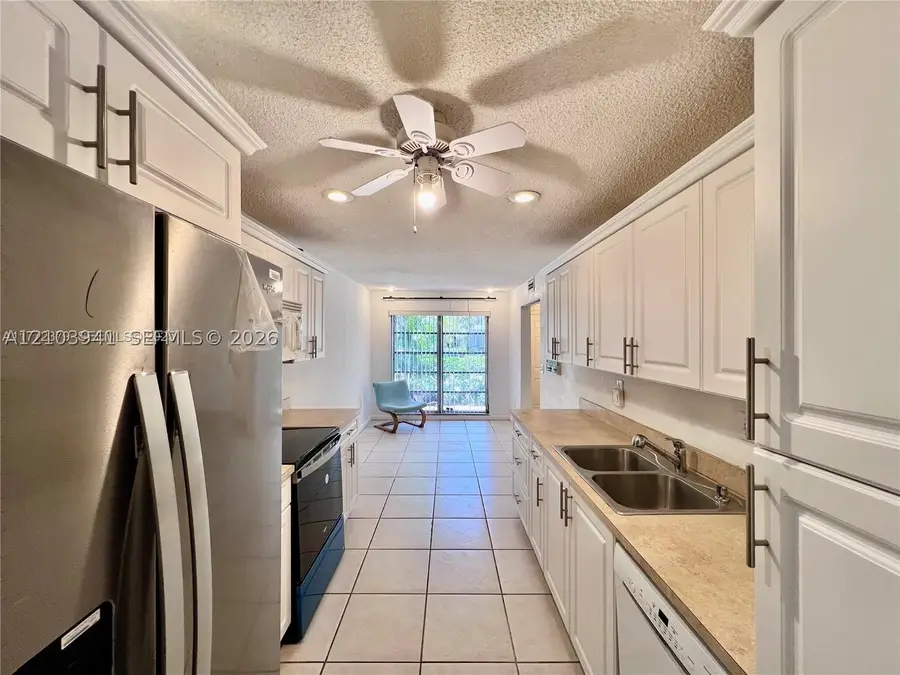3302 Farragut #5A, Hollywood, FL 33021 - #3
