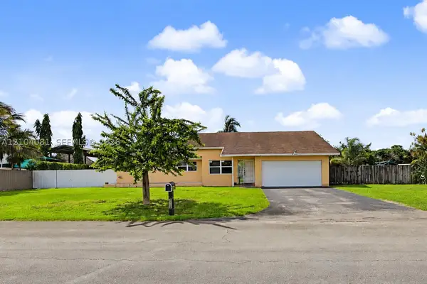 28702 SW 163rd, Homestead, FL 33033