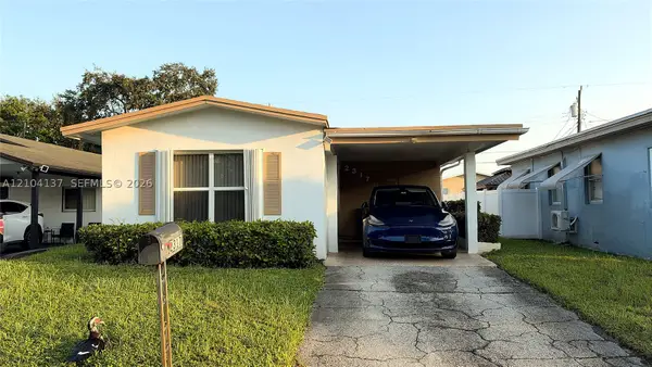 2317 Hope, Hollywood, FL 33020