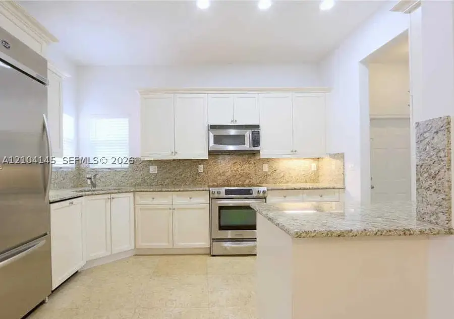 578 Loretto #5, Coral Gables, FL 33146 - #2