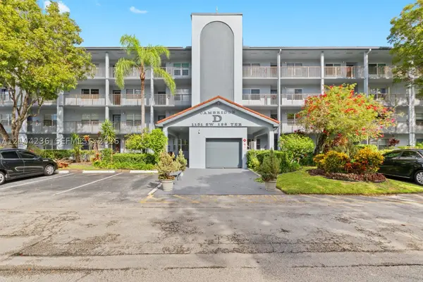 1151 SW 128th #103D, Pembroke Pines, FL 33027