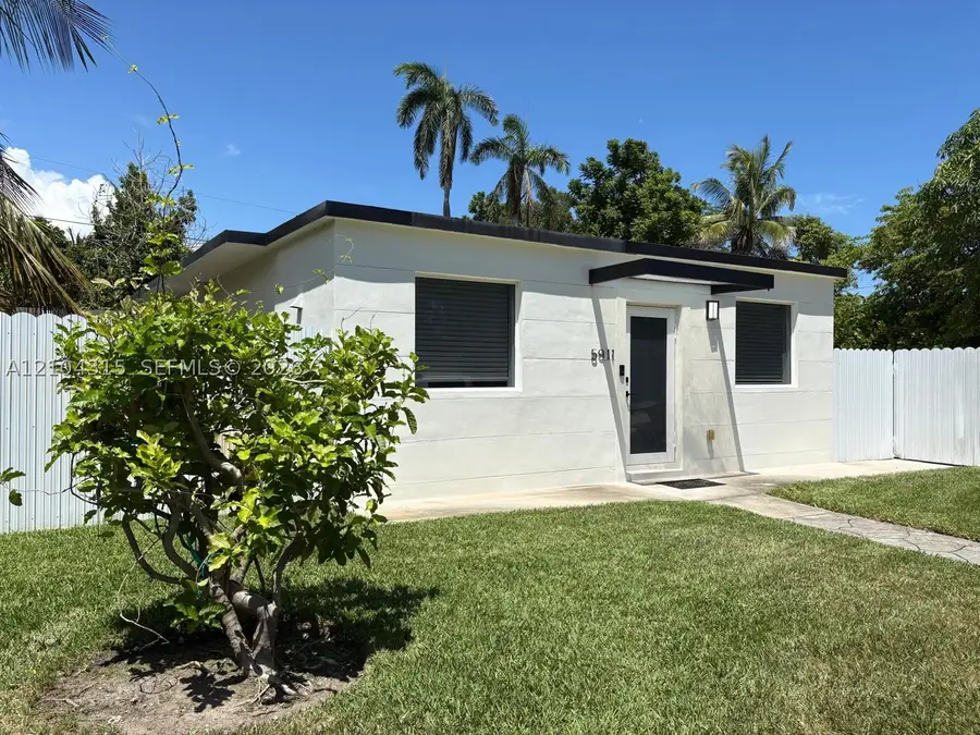 5911 SW 62nd, South Miami, FL 33143 - #2
