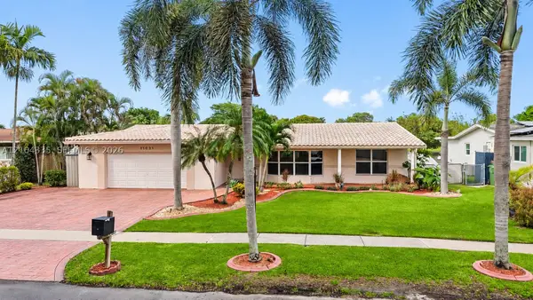 11031 NW 22nd, Pembroke Pines, FL 33026
